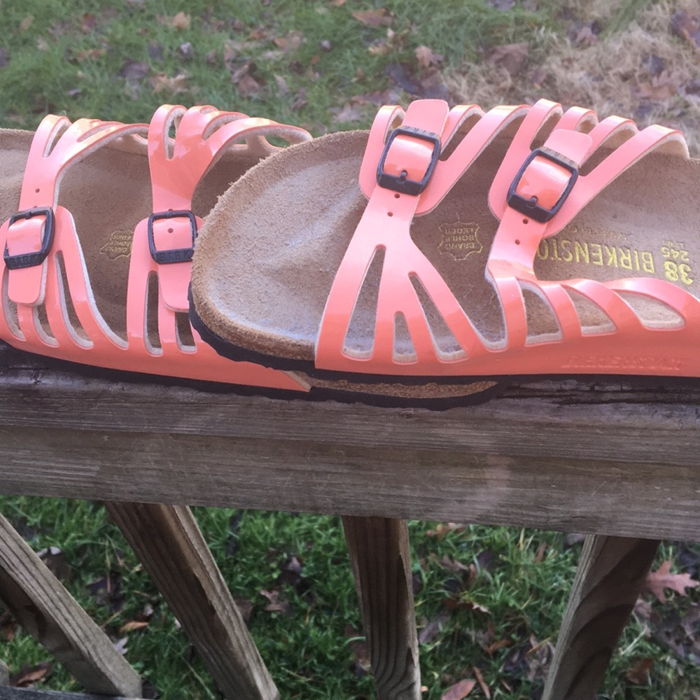 Coral Birkenstock’s